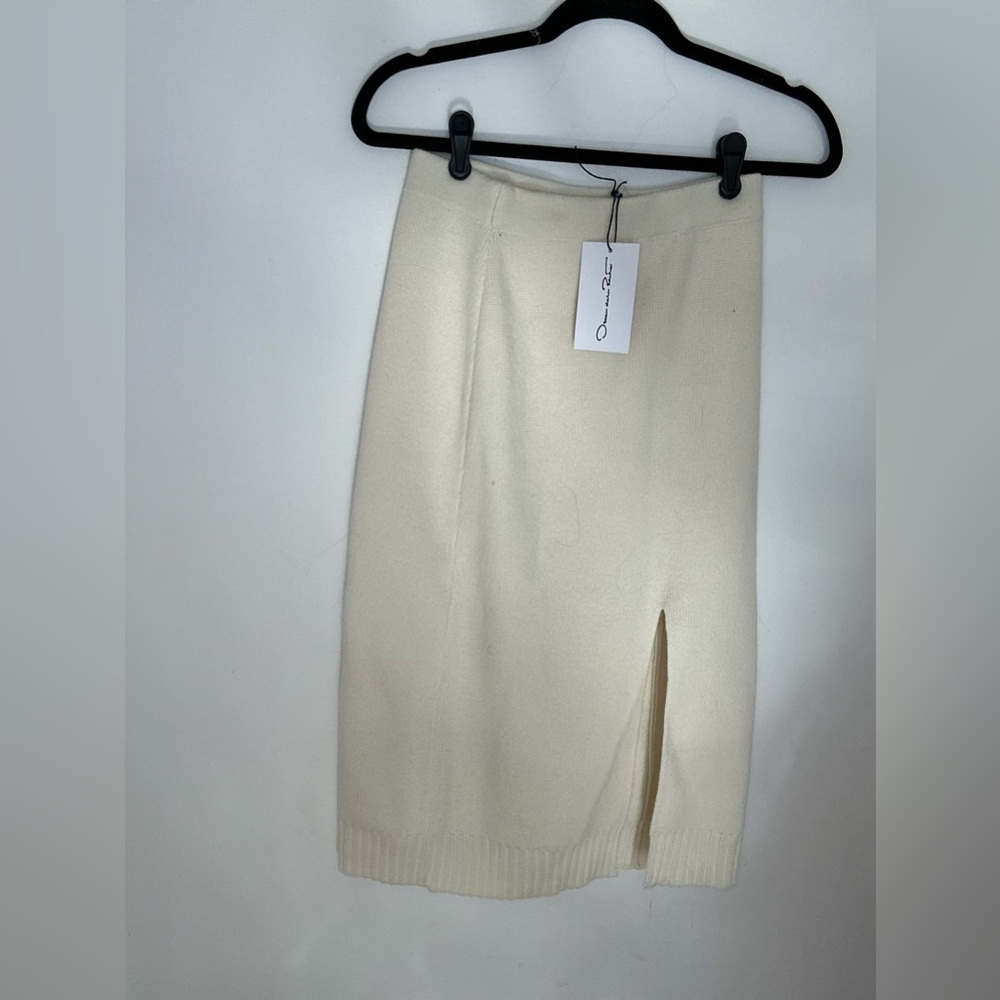 NWT OSCAR DE LA RENTA Cream wool skirt Medium